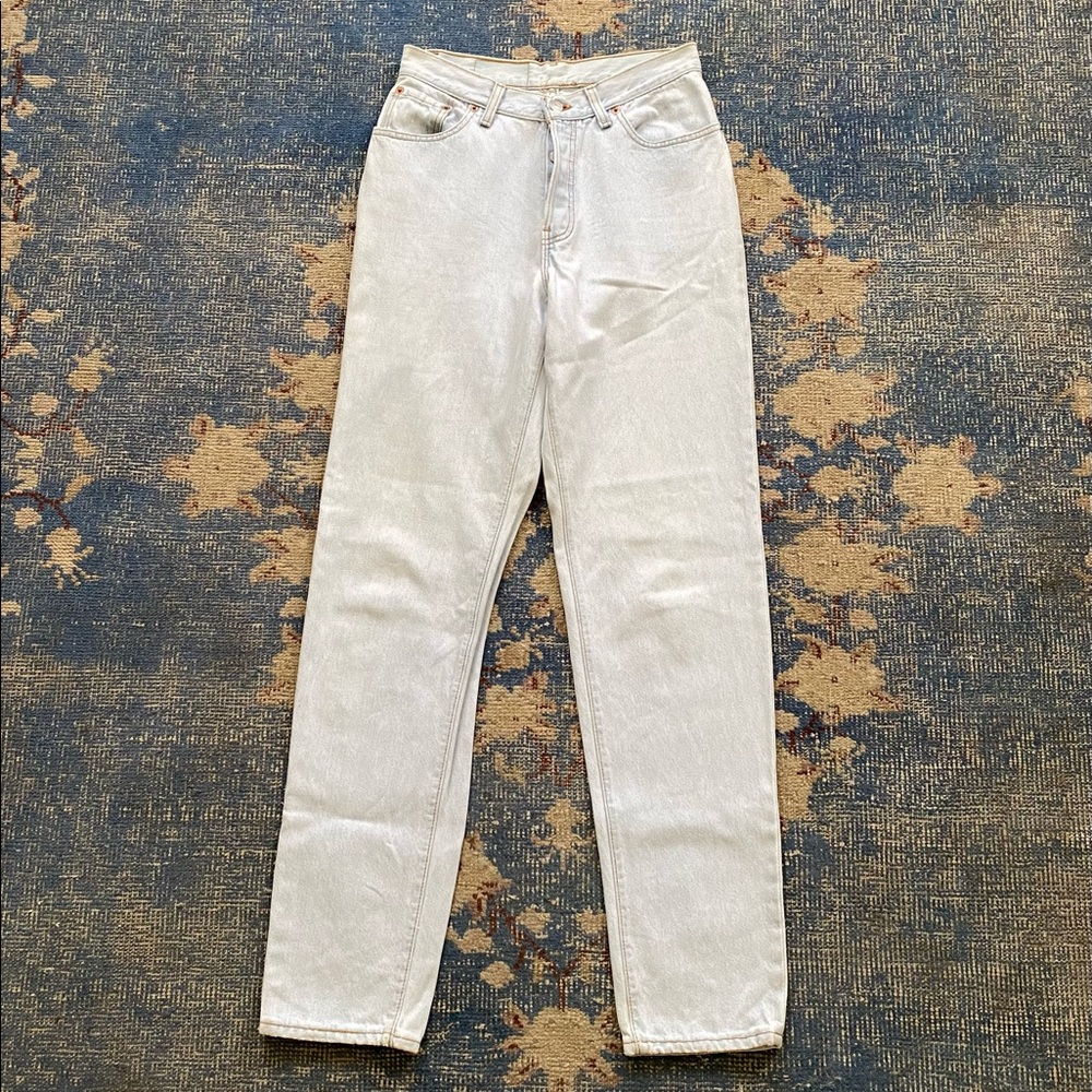 Vintage Levi's Made in the USA High Rise Straight Jeans 27
